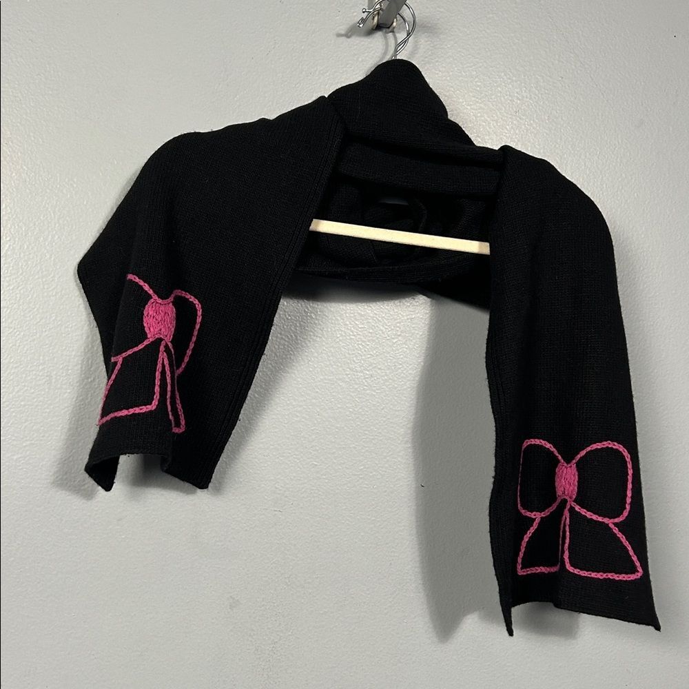 Portolano Rectangular Wool Cashmere Blend Rectangular scarf  with pink bow